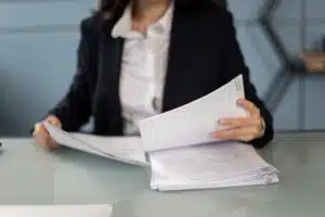Ιδιωτικά συμφωνητικά μίσθωσης υπογεγραμμένα από δικηγόρο για ασφαλή και νόμιμη μίσθωση ακινήτου.